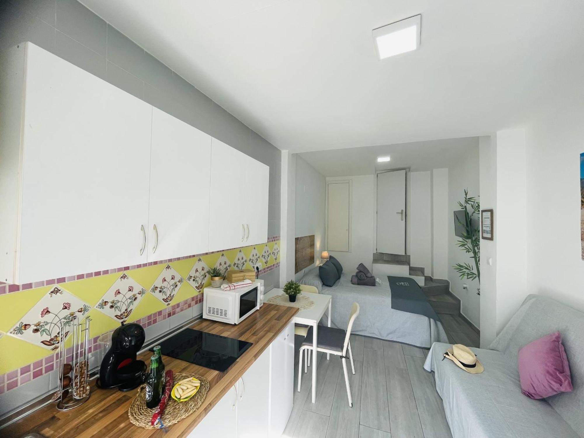 Estudio Jimena Burriana En El Centro De 네르하 외부 사진